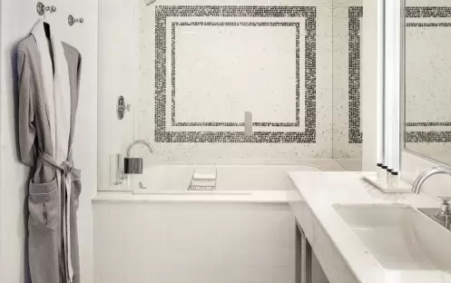 The London West Hollywood at Beverly Hills  - One Bedroom London Suite Washroom